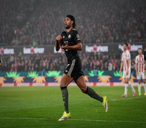 伯利集团完,成切尔西球,队收购,神殿娱乐官网,神殿娱乐平台,神殿娱乐体育,神殿娱乐A超凡国际